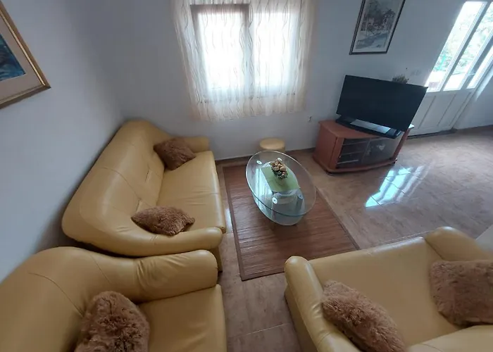 בית נופש Peaceful & Cozy Rest House, 80m From *