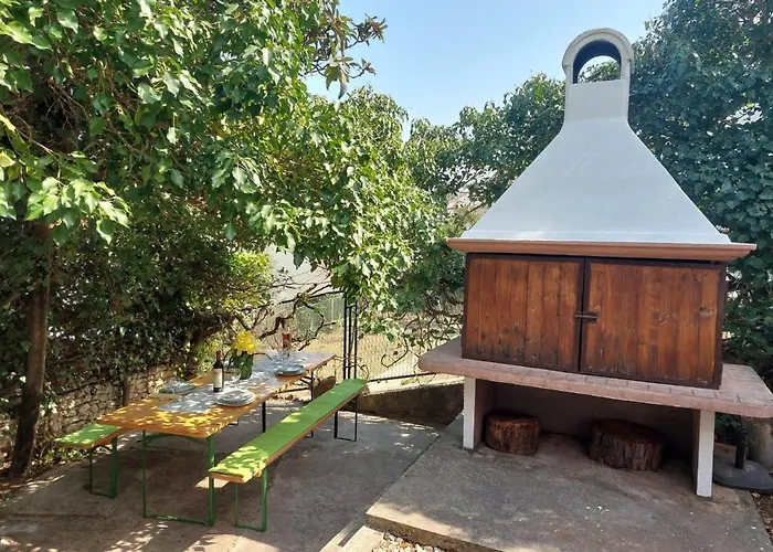 Peaceful & Cozy Rest House, 80m From בית נופש