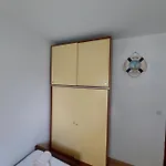 Peaceful & Cozy Rest House, 80m From Дом отдыха Трогир